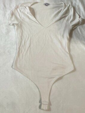 Blashe White V-Neck Bodysuit Size L